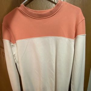 D&F Ricky Singh Pink And White Pullover Sweatshirt Small